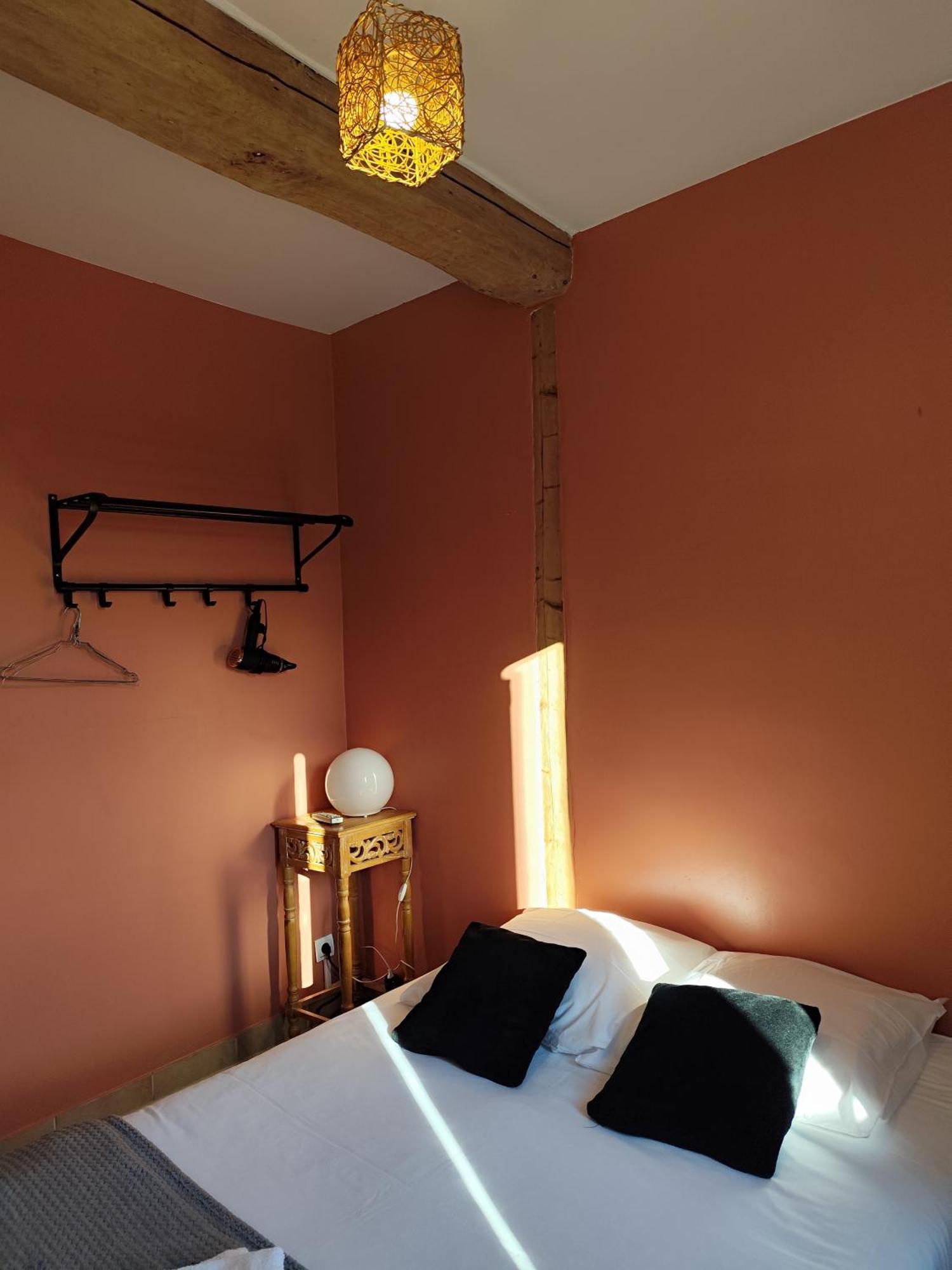 De La Place Hotel 3*