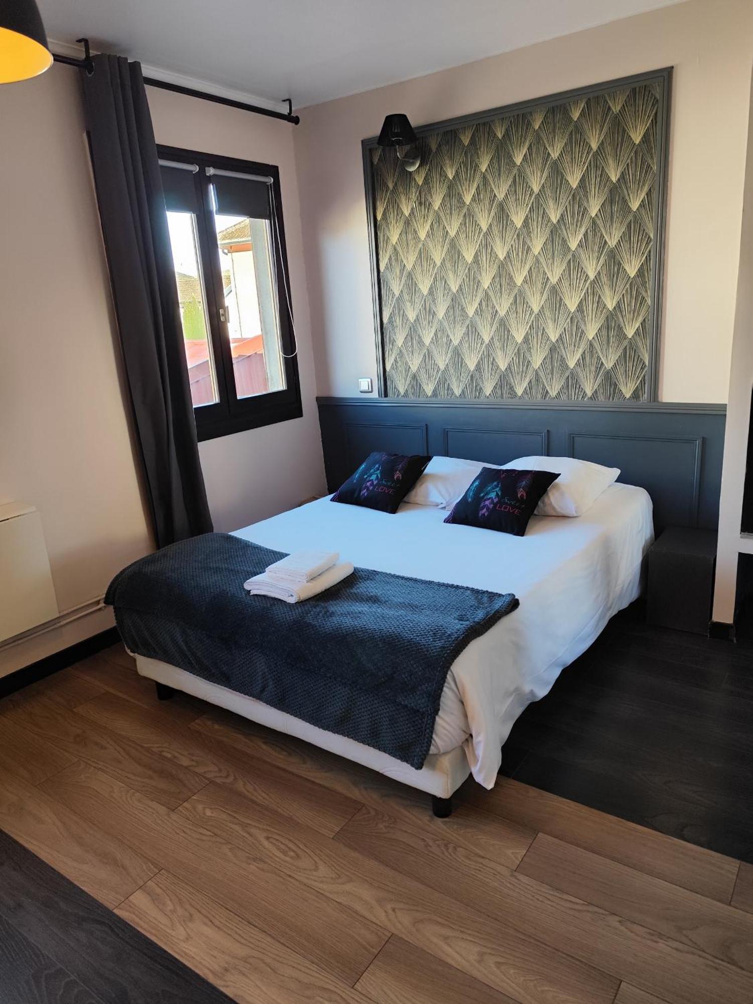 De La Place Hotel